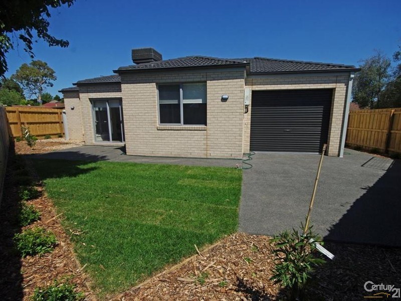 2/37 Magnolia Avenue, Bentleigh East VIC 3165