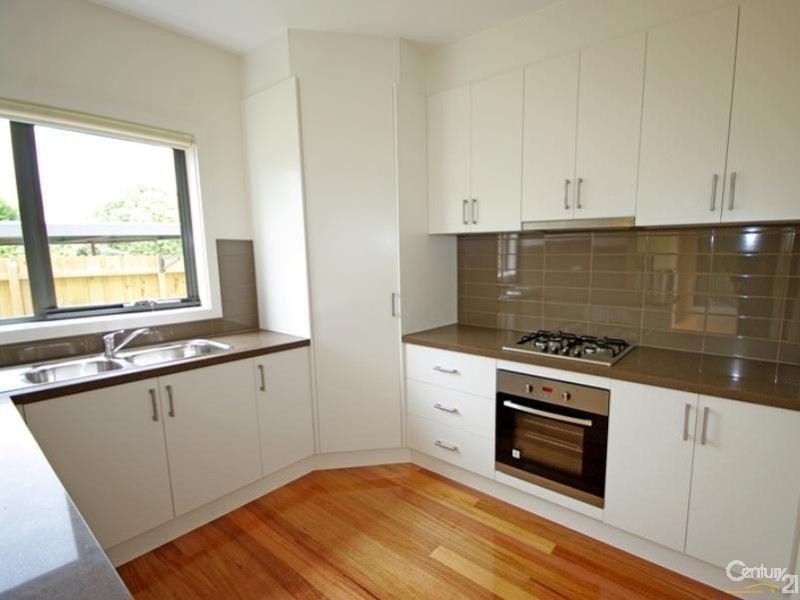 3/1 Prince Edward Avenue, Mckinnon VIC 3204