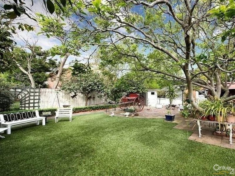 26 Clee Street, Mckinnon VIC 3204