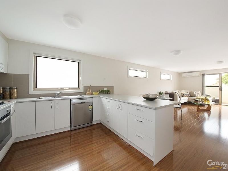 6/18 Bleazby Street, Bentleigh VIC 3204