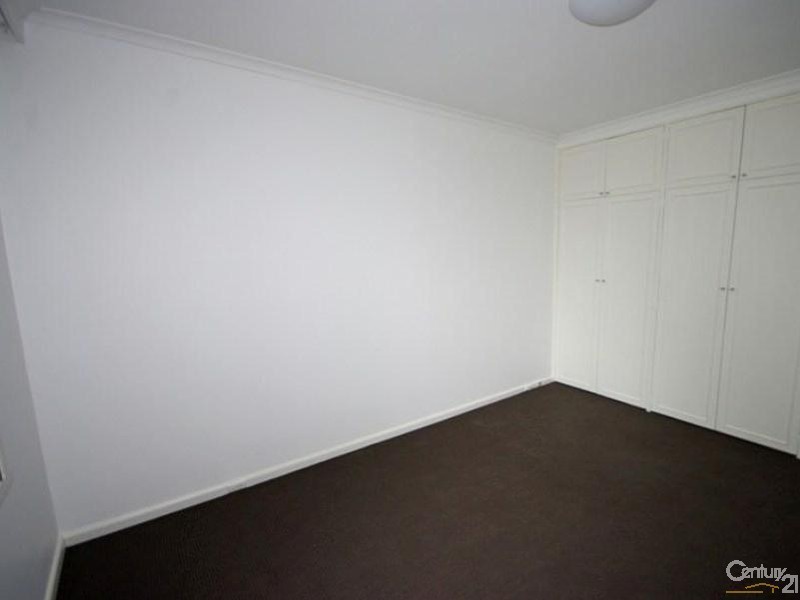 4/13  Gardeners Road, Bentleigh East VIC 3165