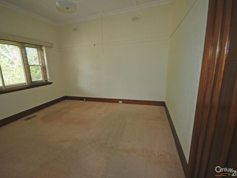 3 Lillimur Road, Ormond VIC 3204