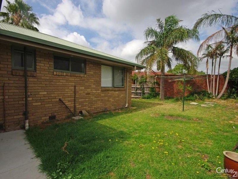14 Waitara Avenue, Keysborough VIC 3173