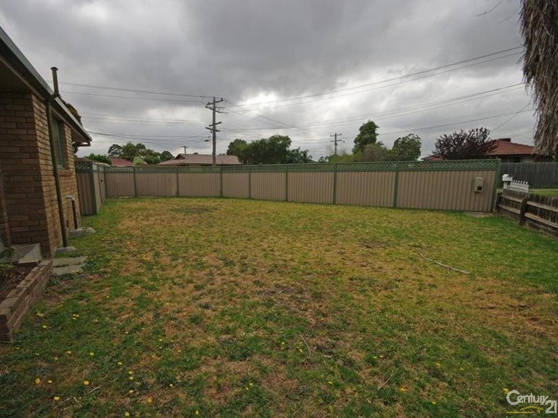 14 Waitara Avenue, Keysborough VIC 3173