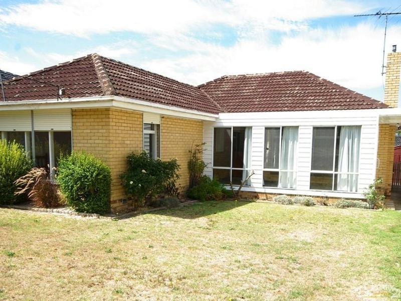 48 Lahona Avenue, Bentleigh East VIC 3165