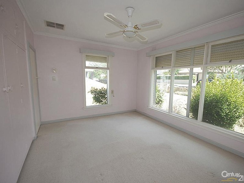 48 Lahona Avenue, Bentleigh East VIC 3165