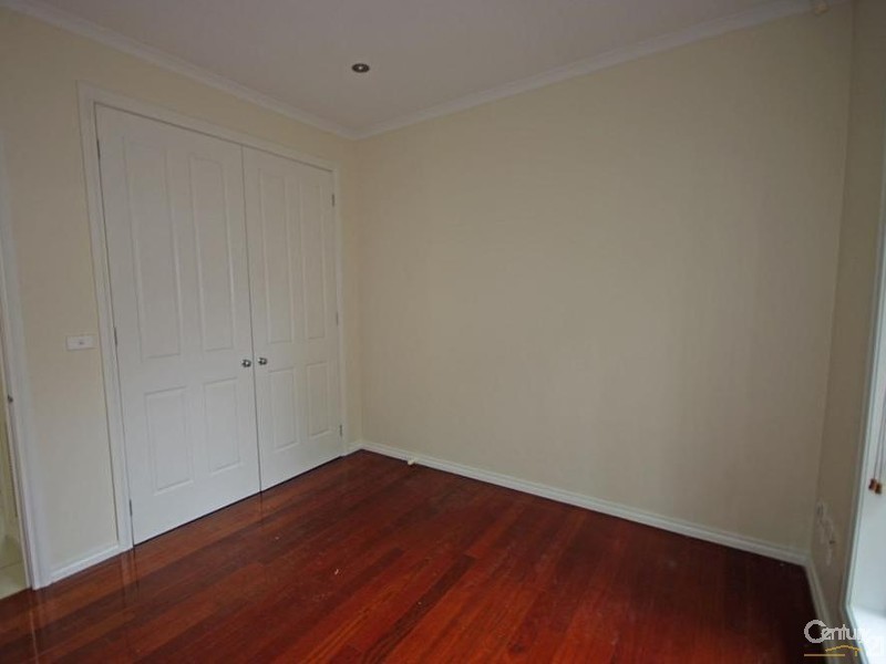 2/1074 North Road, Bentleigh East VIC 3165