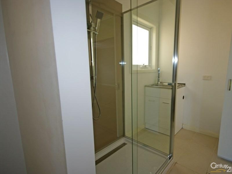 16  Golfview Road, Heatherton VIC 3202