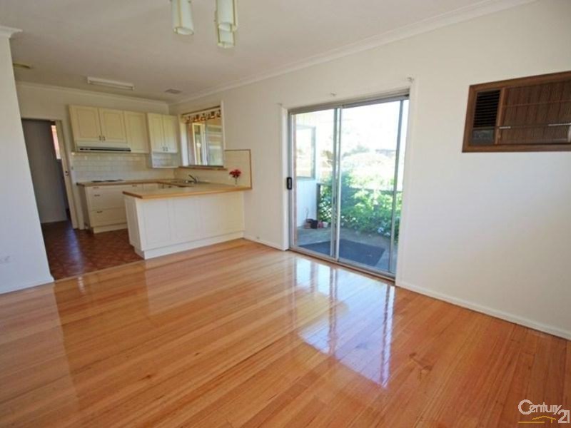 26 Pasadena Crescent, Bentleigh East VIC 3165