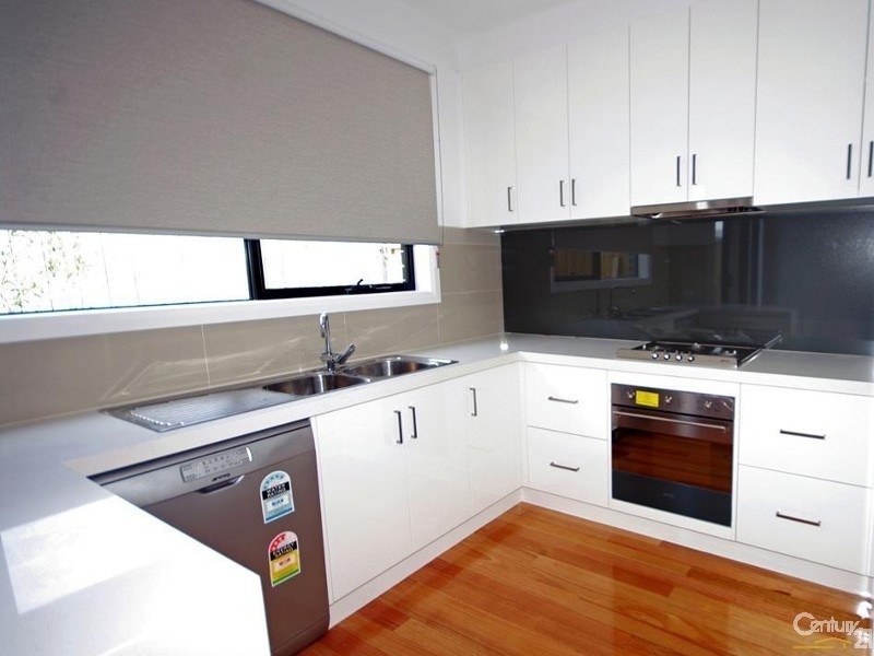 2B Bevis Street, Bentleigh VIC 3204