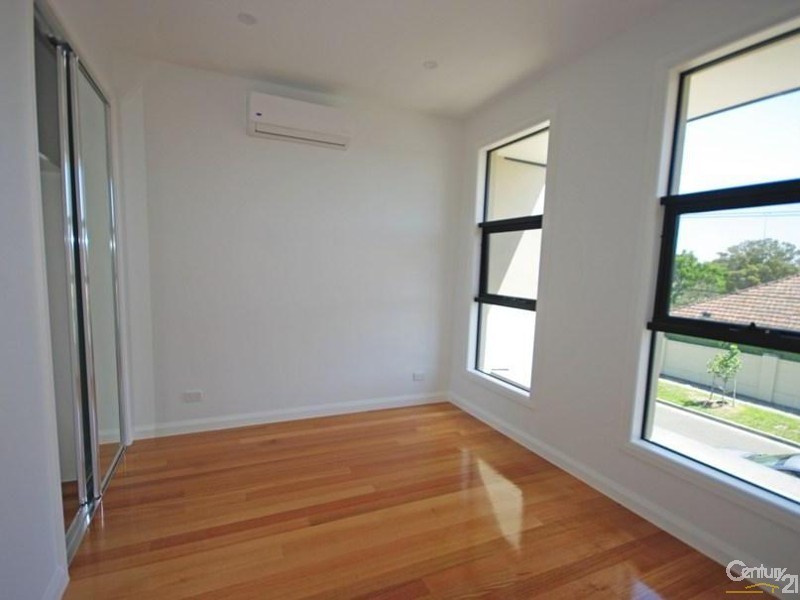 2B Bevis Street, Bentleigh VIC 3204