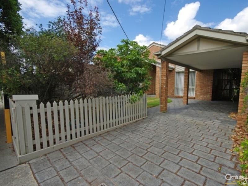 1/34 Hall Street, Mckinnon VIC 3204