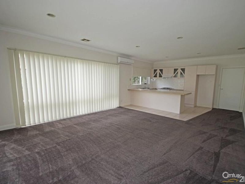 1/34 Hall Street, Mckinnon VIC 3204
