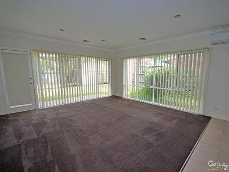 1/34 Hall Street, Mckinnon VIC 3204