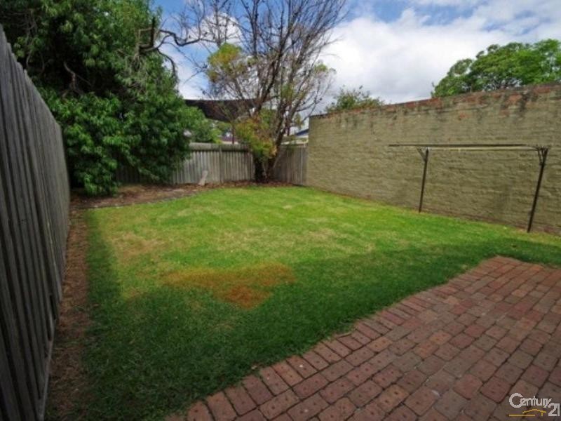 1/34 Hall Street, Mckinnon VIC 3204