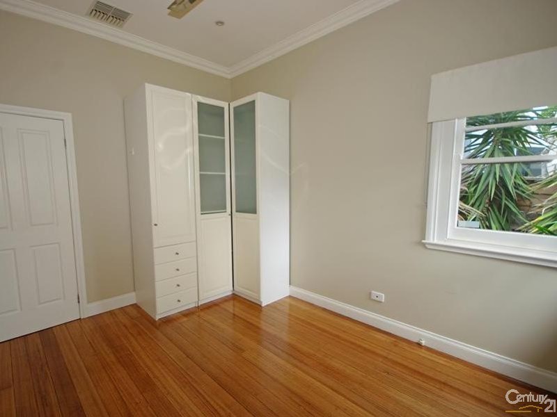 1027 North Road, Murrumbeena VIC 3163