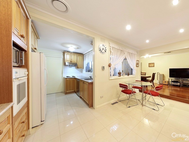 3 Glyn Court, Cheltenham VIC 3192