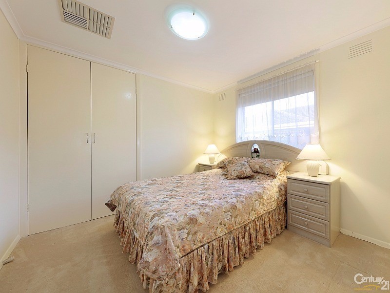 3 Glyn Court, Cheltenham VIC 3192