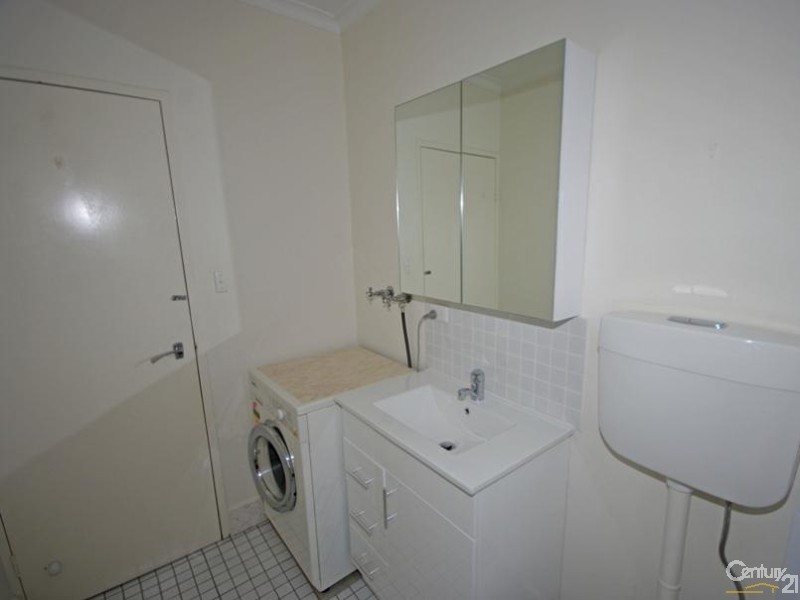 8/37 Gilbert Grove, Bentleigh VIC 3204