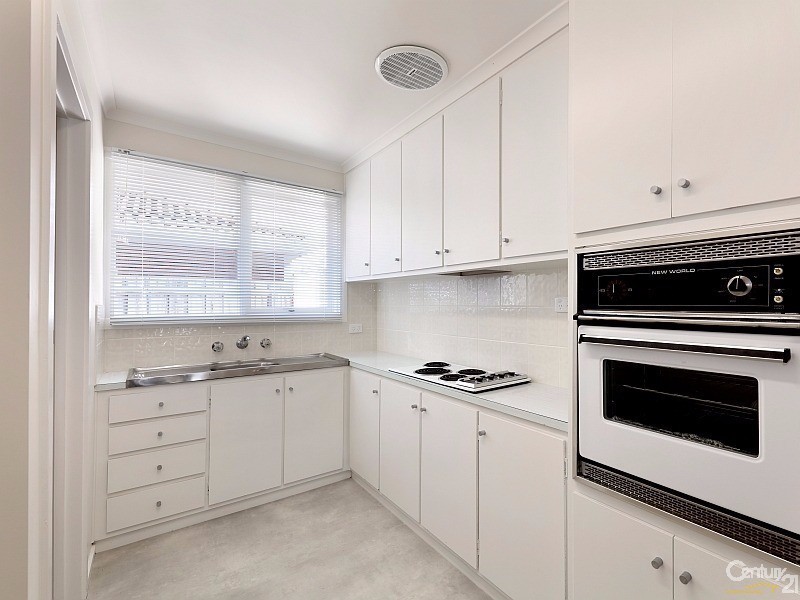 1/4 Draper Street, Mckinnon VIC 3204