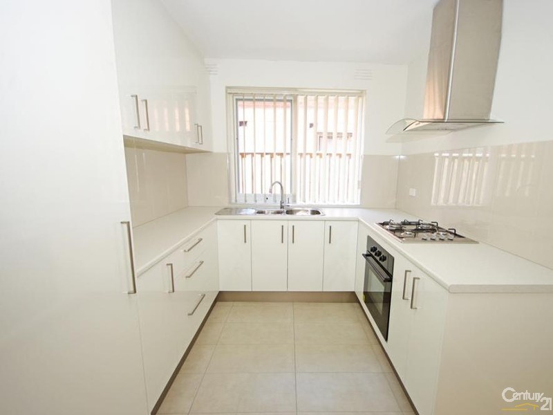 6/9 Brentwood Street, Bentleigh VIC 3204