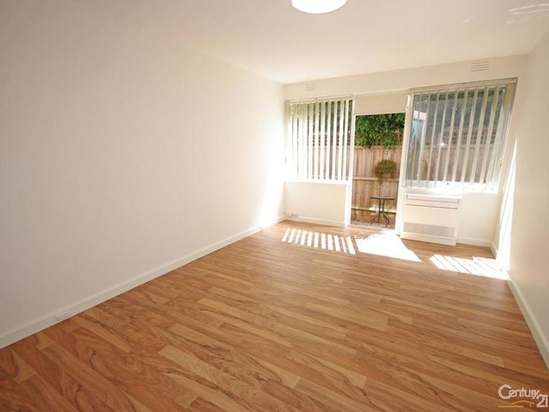 6/9 Brentwood Street, Bentleigh VIC 3204