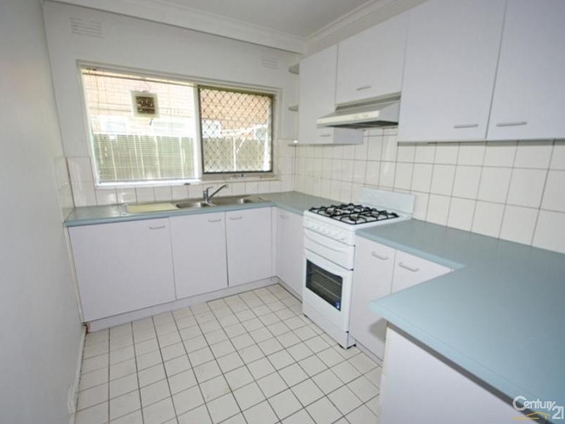 4/264 Neerim Road, Carnegie VIC 3163