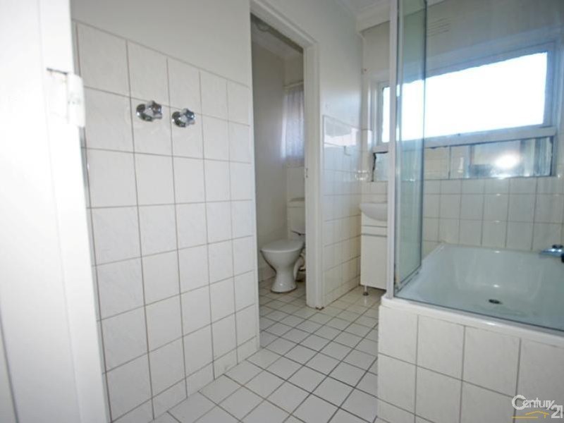 4/264 Neerim Road, Carnegie VIC 3163