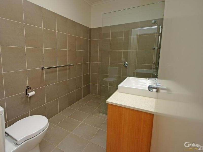 1/49 Dega Avenue, Bentleigh East VIC 3165