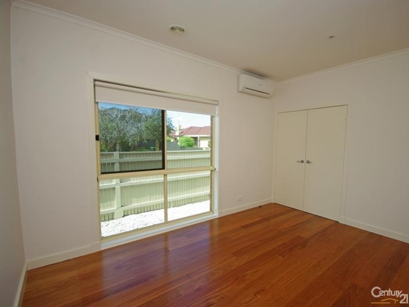 1/49 Dega Avenue, Bentleigh East VIC 3165