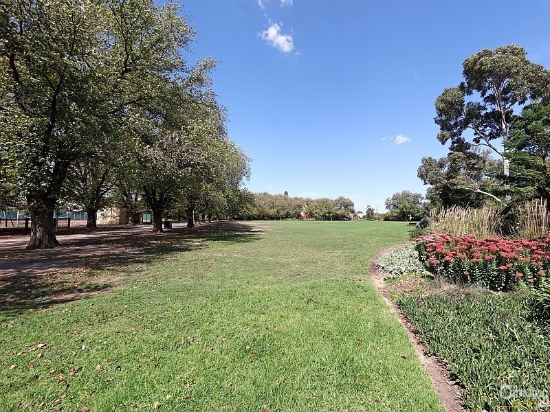 29 Macgregor Street, Malvern East VIC 3145