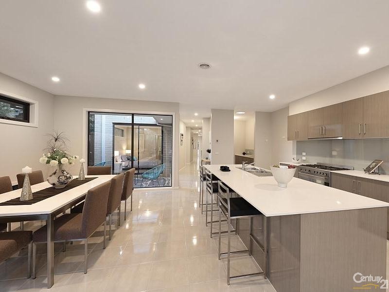 2/18 Milford Street, Bentleigh East VIC 3165