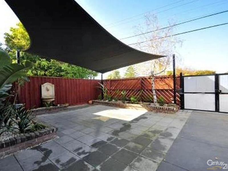 3/6 Brad Street, Bentleigh East VIC 3165