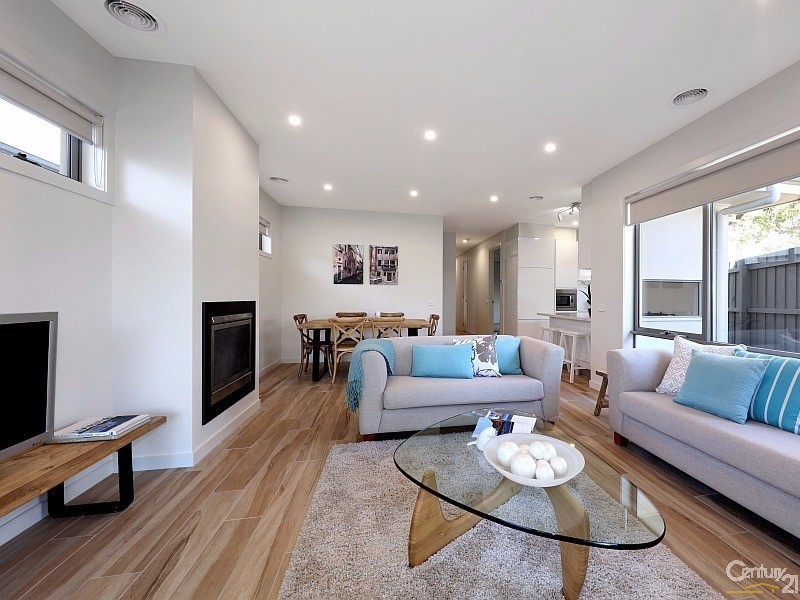 10B Narooma Street, Moorabbin VIC 3189