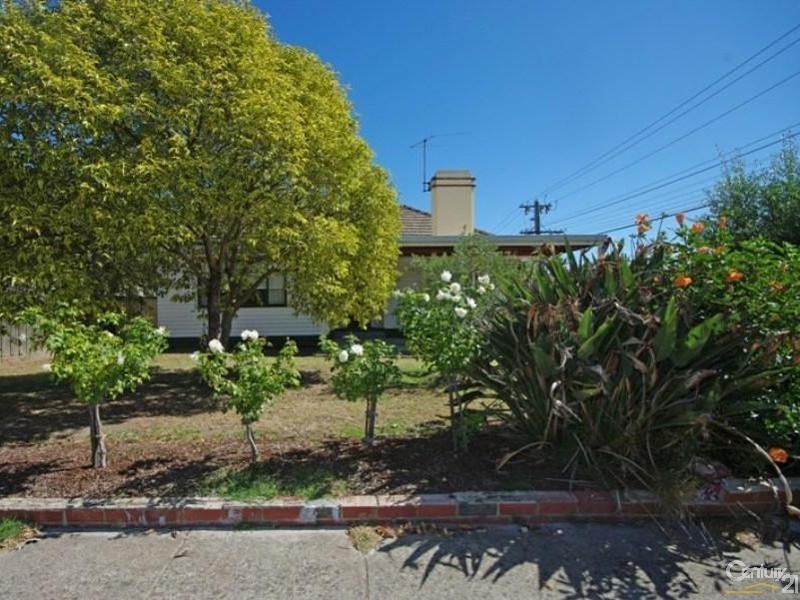 39 Prince Edward Avenue, Mckinnon VIC 3204