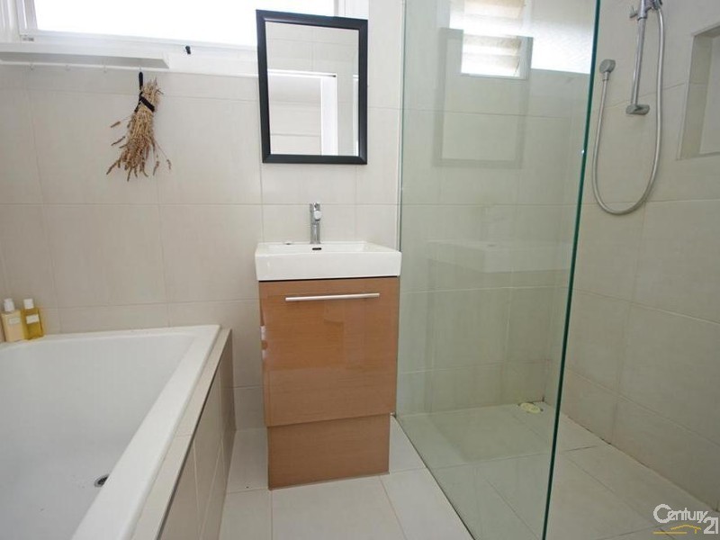 3/40 Munster Avenue, Carnegie VIC 3163