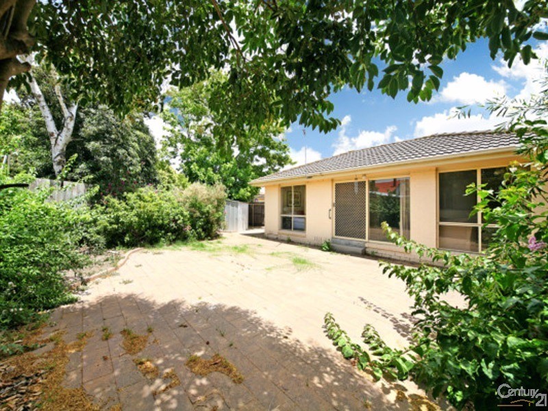 2/16 Wembley Grove, Mckinnon VIC 3204