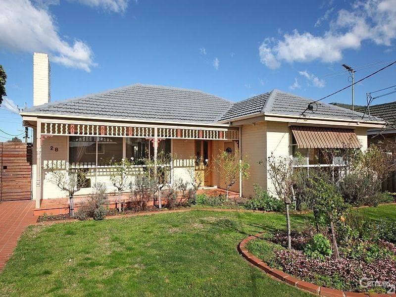 28 Hinkler Avenue, Bentleigh East VIC 3165