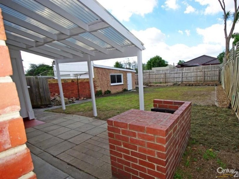 24 Dickens Street, Bentleigh VIC 3204