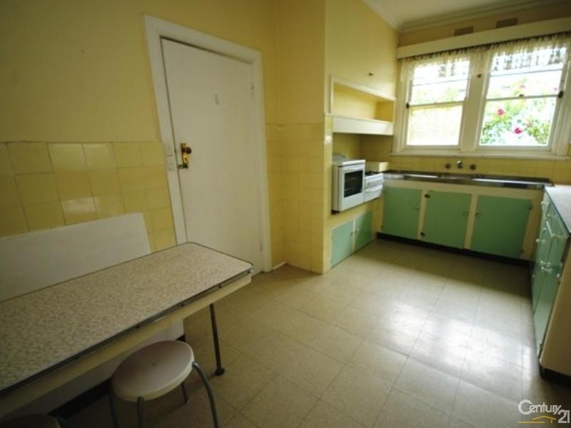 1  Porter Road, Bentleigh VIC 3204