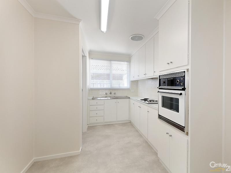 1/4 Draper Street, Mckinnon VIC 3204