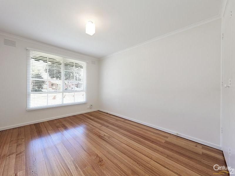 1/4 Draper Street, Mckinnon VIC 3204