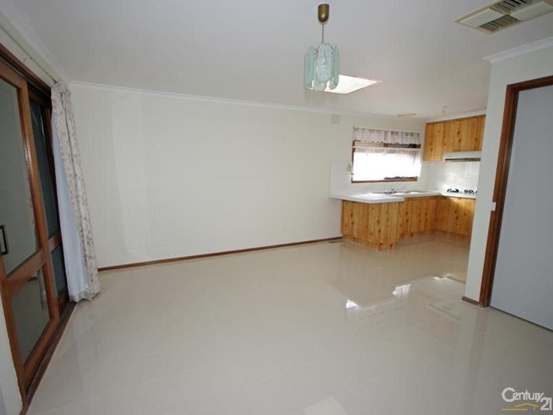 3 Hunt Crescent, Clarinda VIC 3169