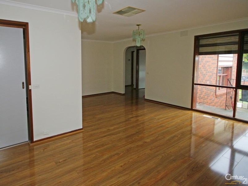 3 Hunt Crescent, Clarinda VIC 3169