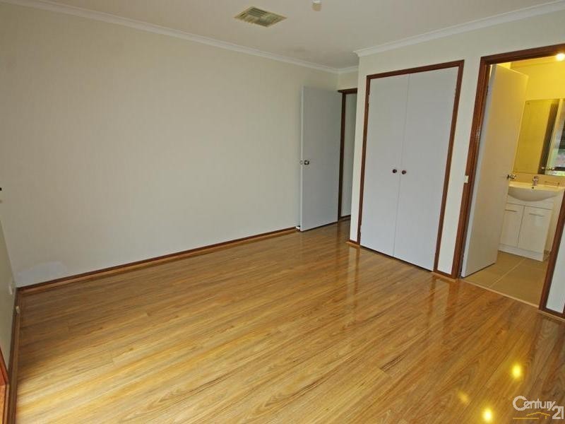 3 Hunt Crescent, Clarinda VIC 3169