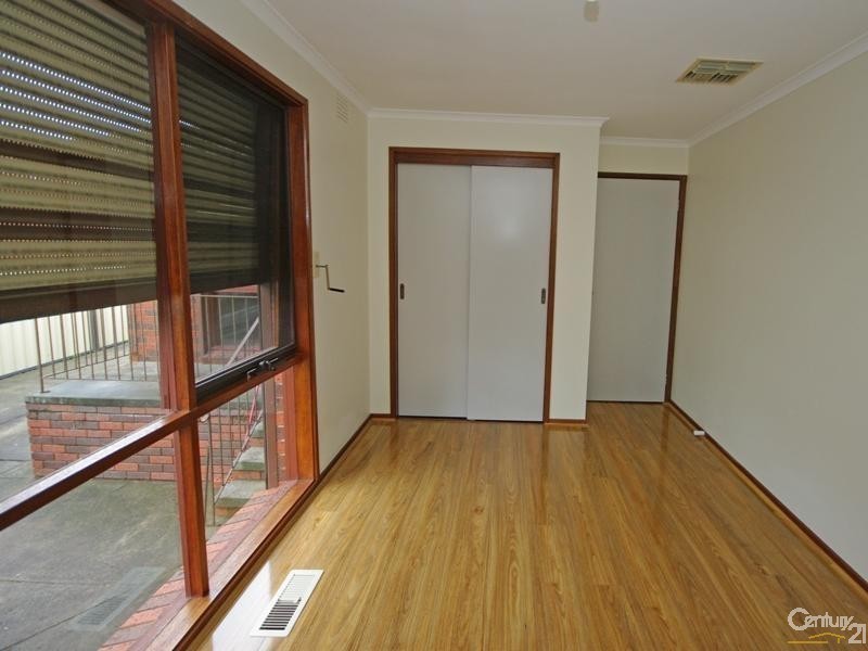 3 Hunt Crescent, Clarinda VIC 3169