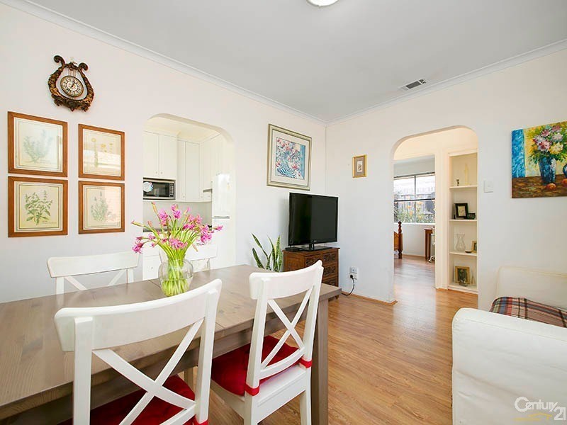 6/27 Gladwyn Avenue, Bentleigh East VIC 3165