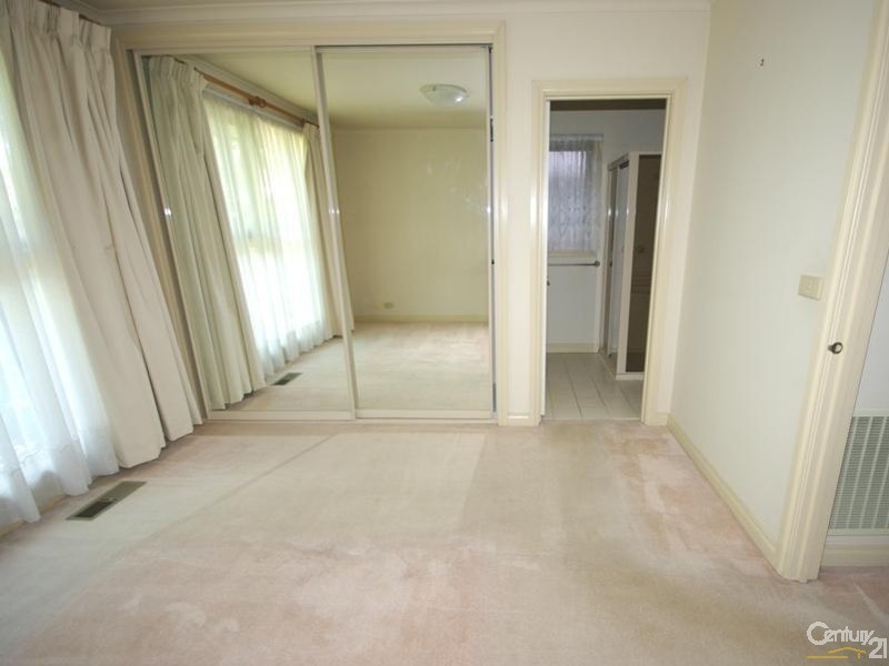 2/4B Bevis Street, Bentleigh VIC 3204