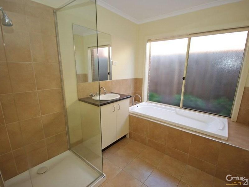 24 Cushing Avenue, Bentleigh VIC 3204