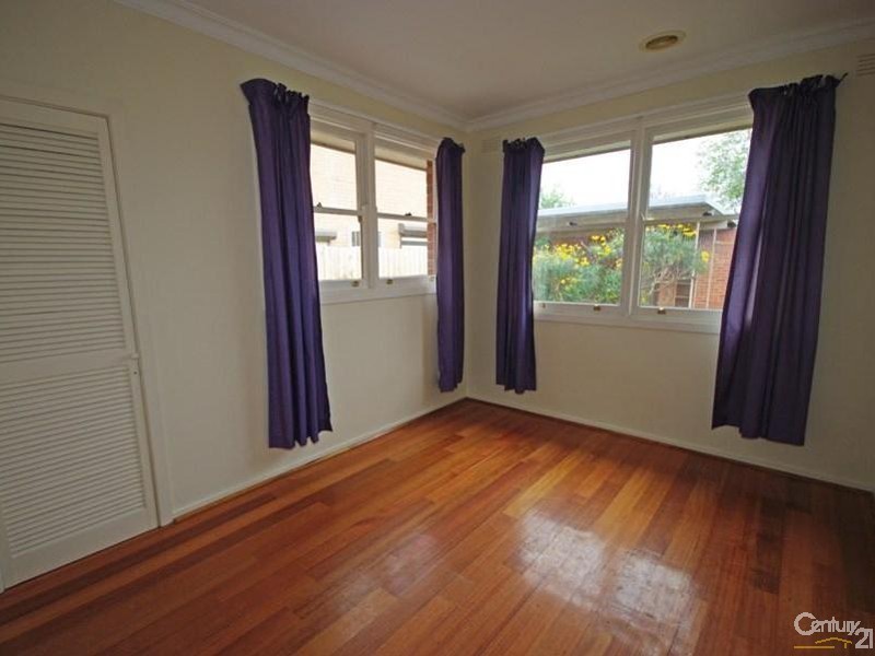 16 St James Avenue, Bentleigh VIC 3204